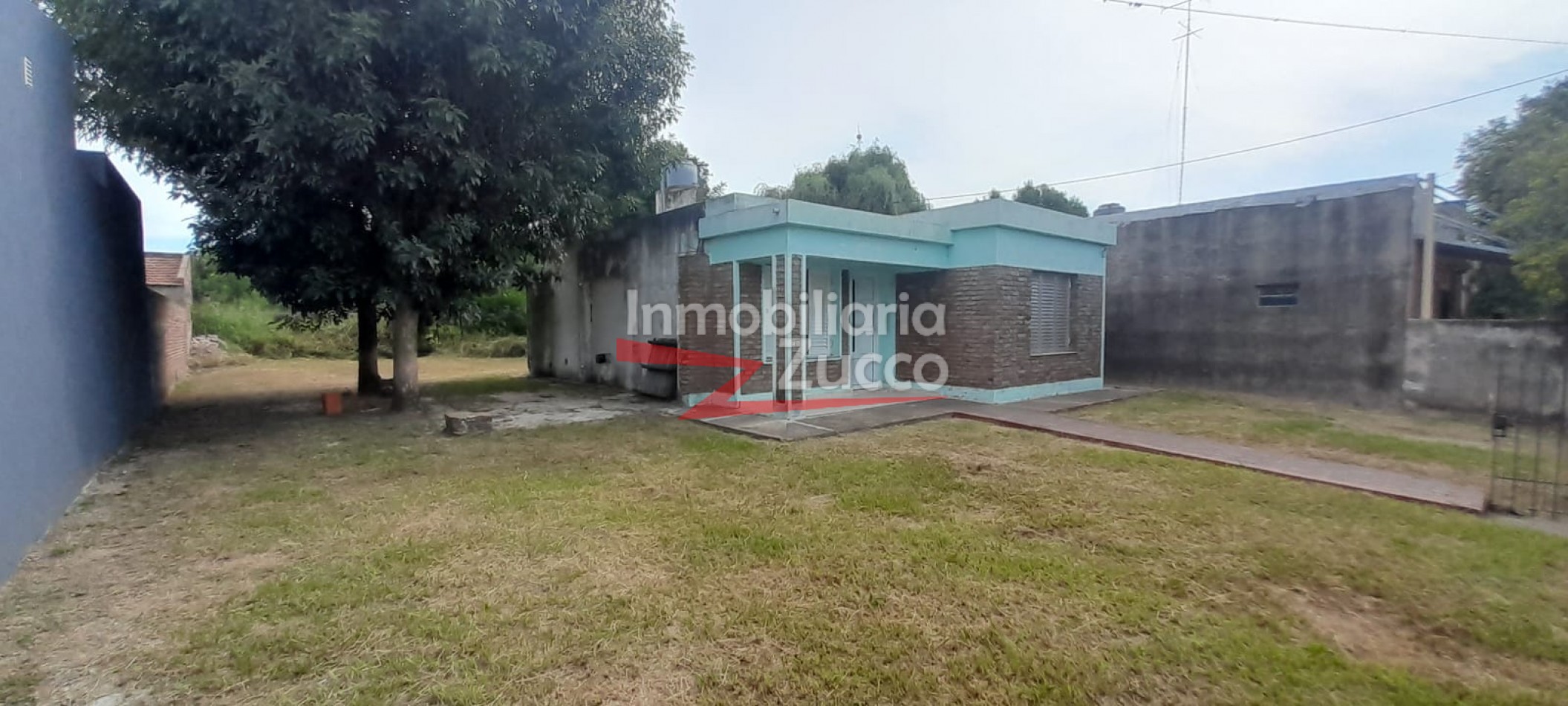 VENTA: CASA EN CORONDA - Ref. 1138