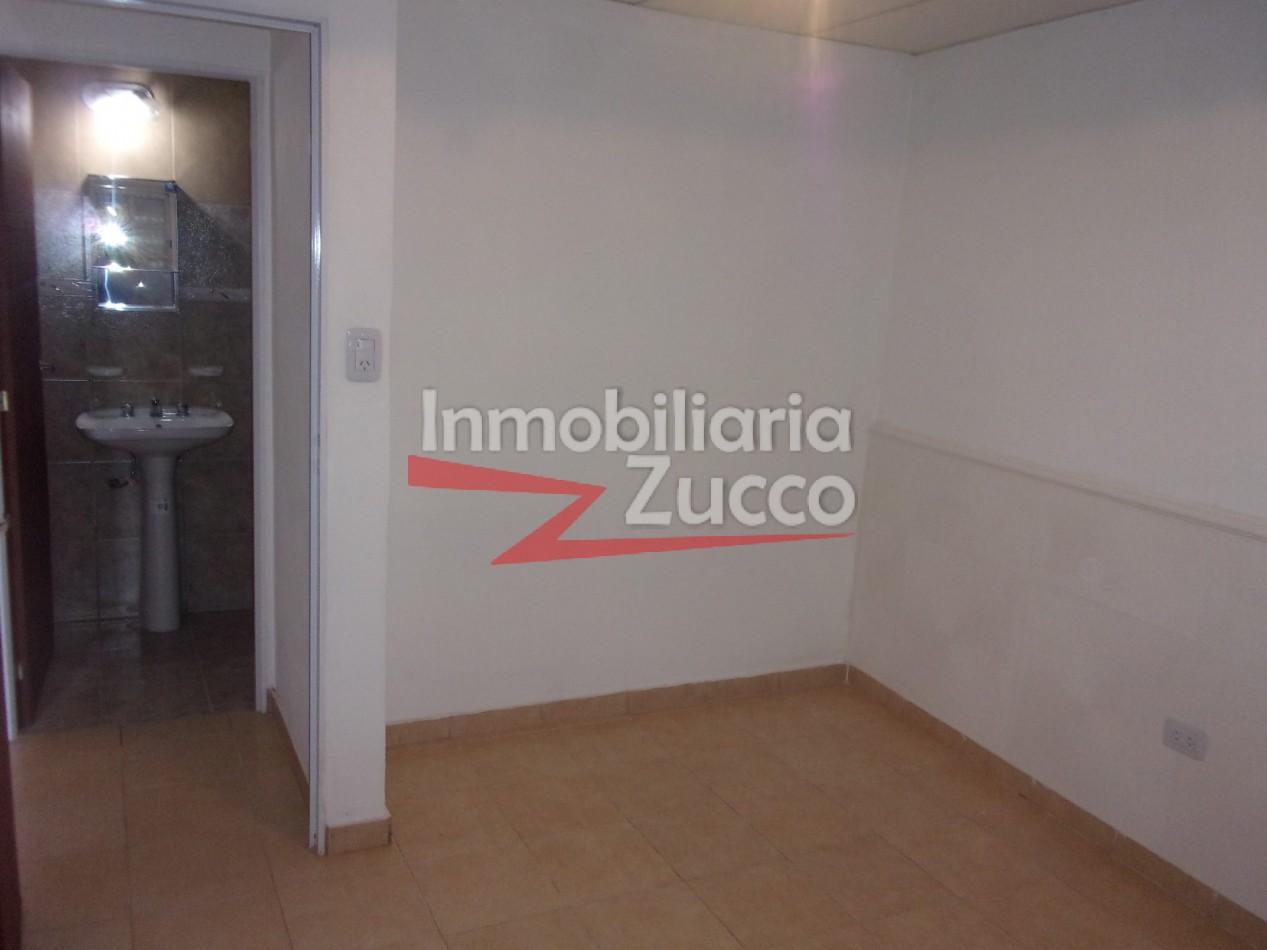 ALQUILO: DEPARTAMENTO INTERNO EN CORONDA