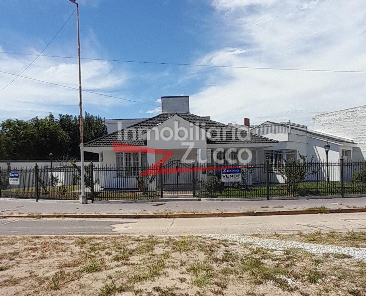 VENTA: HERMOSA PROPIEDAD EN LA ENTRADA DE LA CIUDAD DE CORONDA - Ref. 1151