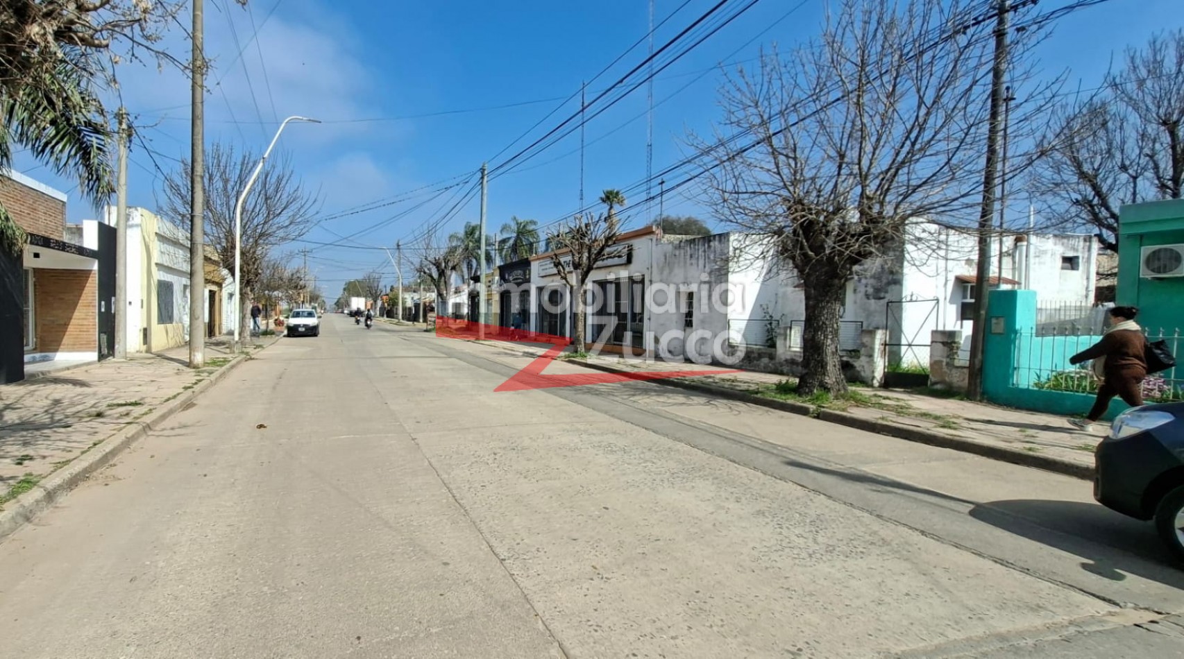 ALQUILO: LOCAL COMERCIAL
