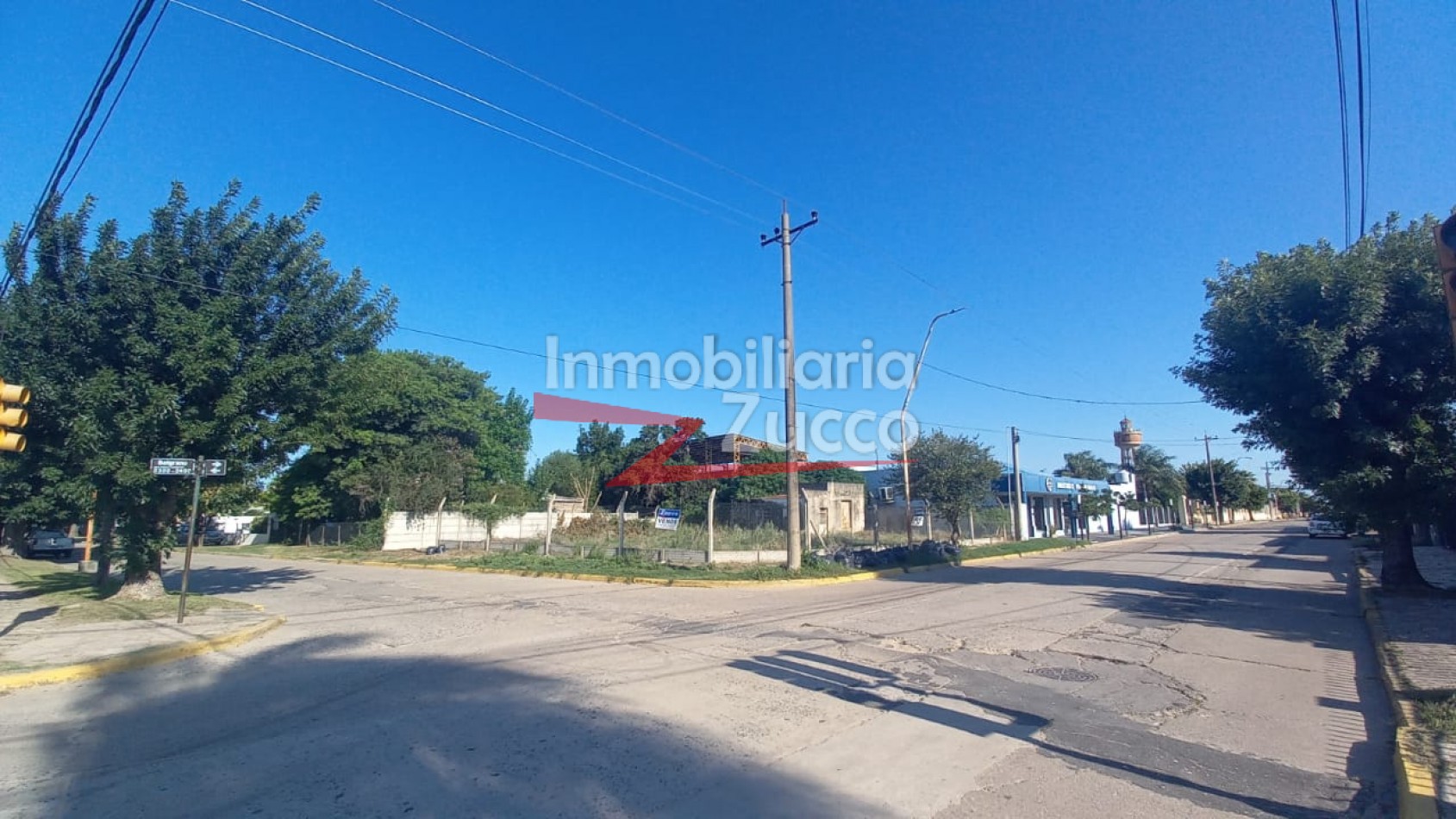 VENTA: LOTE EN EXCELENTE UBICACION EN CORONDA - Ref. 1260