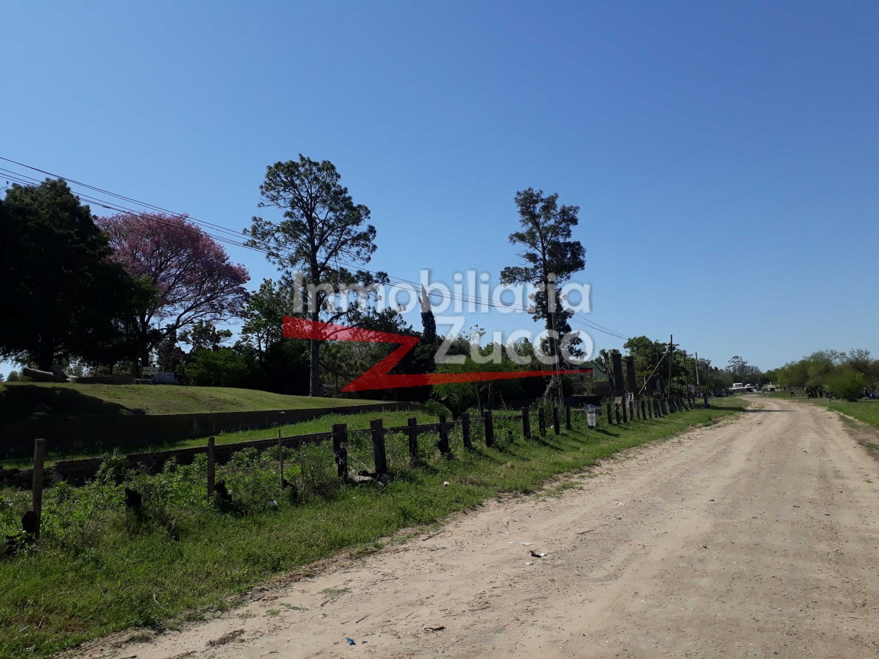 VENTA: IMPORTANTE PROPIEDAD EN BARRIO BASUALDO CON VISTA AL RIO - Ref. 424