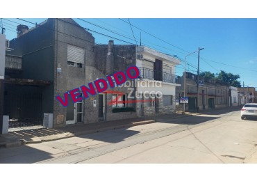 VENTA: CASA EN PLENO CENTRO DE CORONDA - Ref. 204