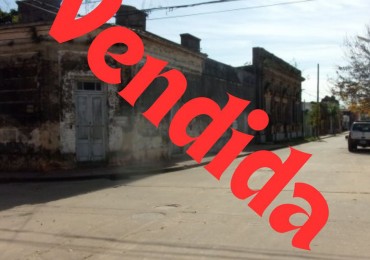 VENDO CASA CON LOCAL COMERCIAL - CORONDA - REF: 158