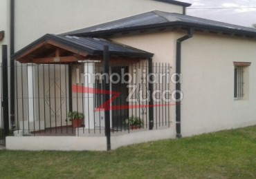 VENTA: CASA QUINTA EN SAUCE VIEJO - Ref. 750