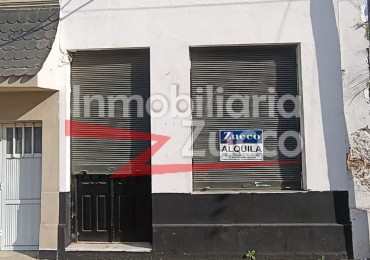 ALQUILO: LOCAL COMERCIAL 